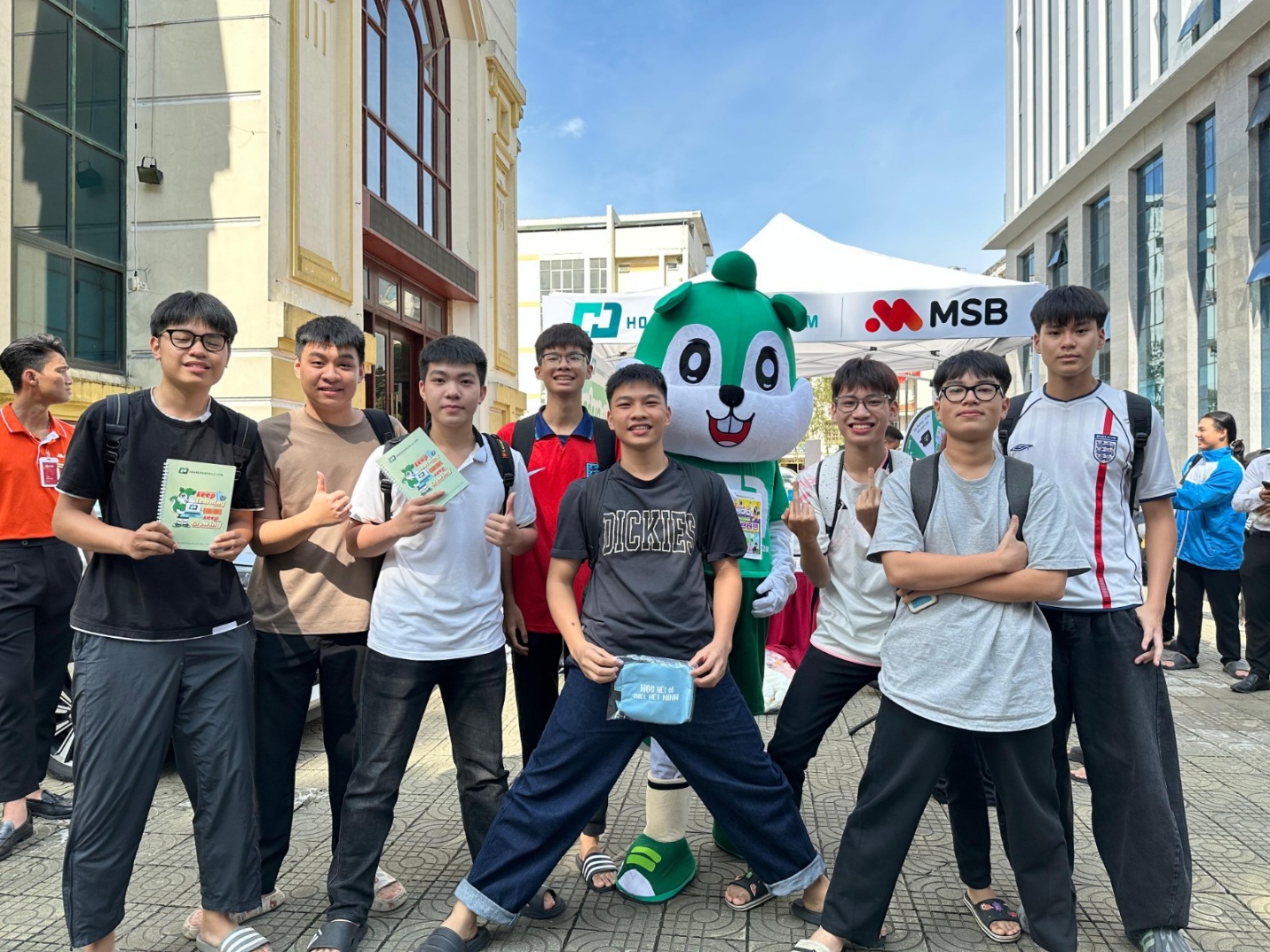 Hoàng Hà Mobile: Từ ký ức 8X, 9X đến người bạn đồng hành cùng Gen Z - Ảnh 4.